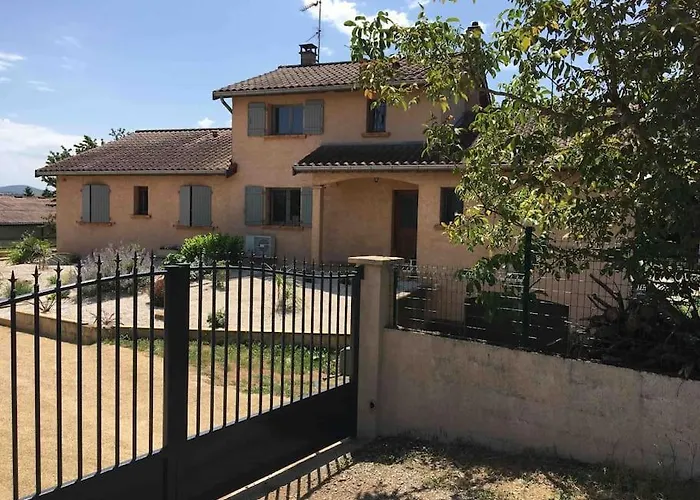 Appartement 55M2 En Beaujolais & Enedis A 15 Min